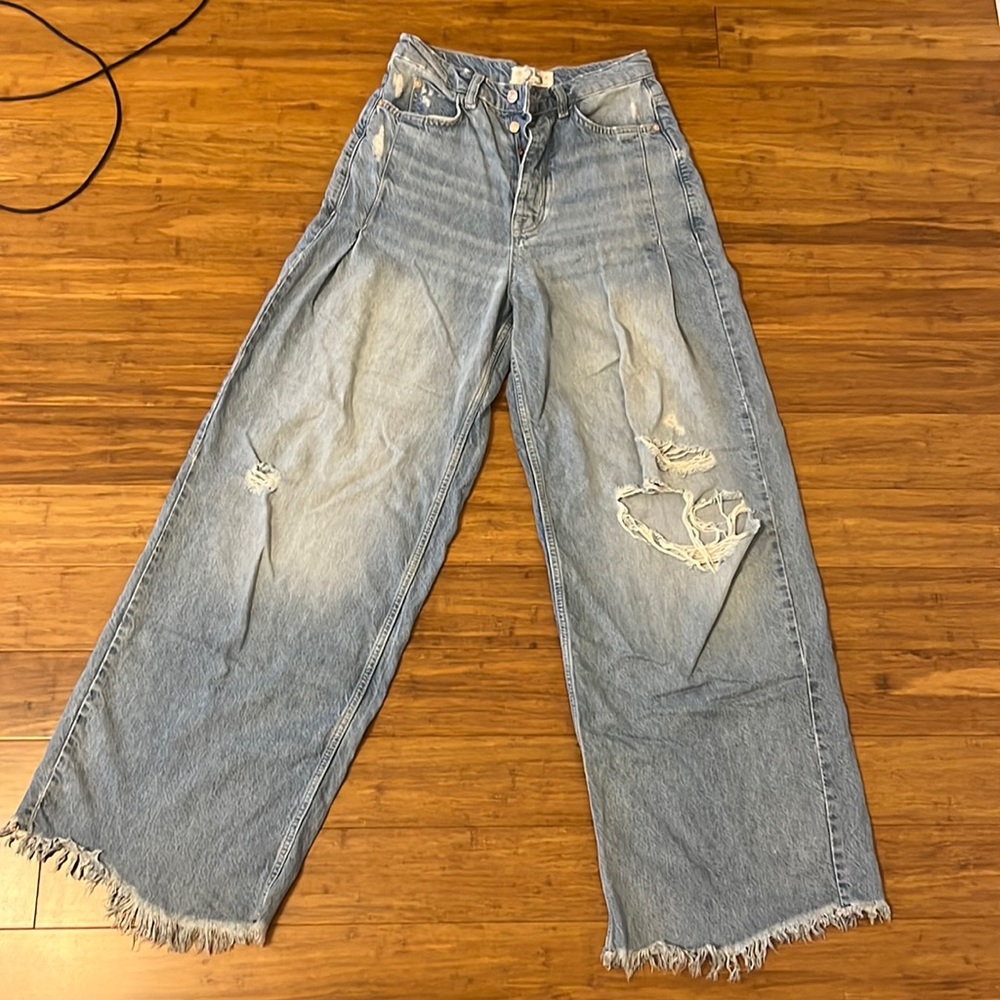 Trade with @fandangler - FP old west slouchy jeans size 25